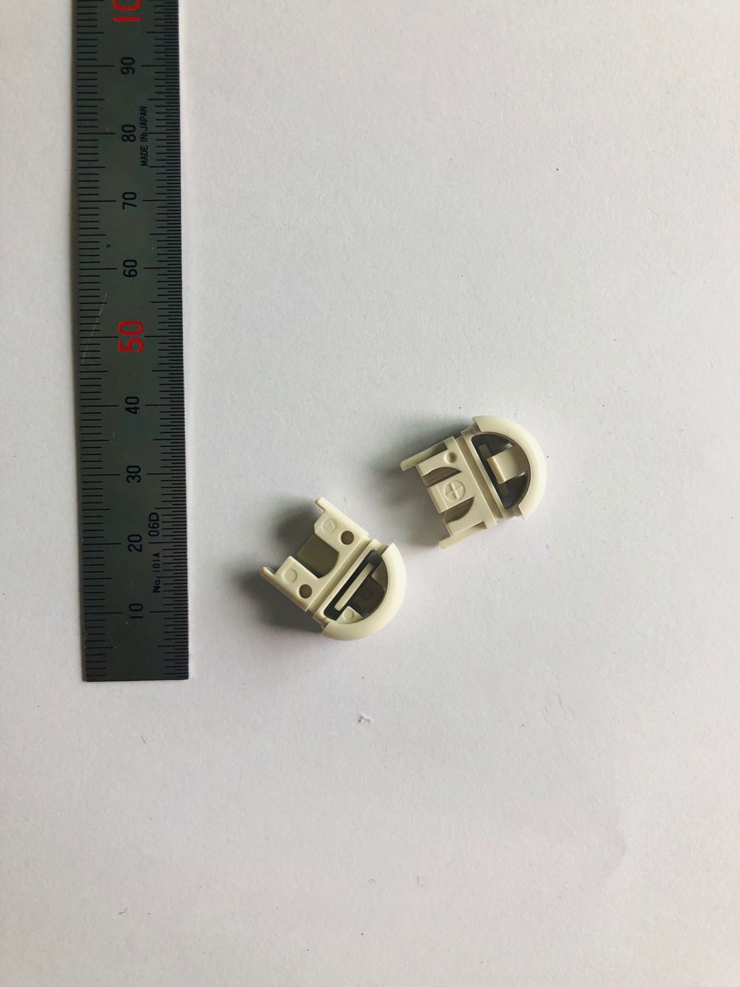 精密結構件(jiàn)60